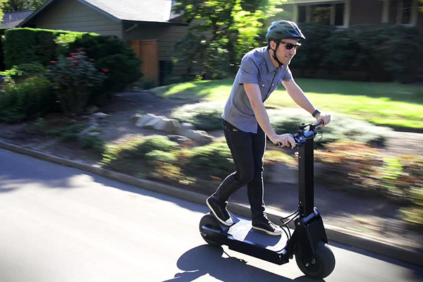 Electric scooter: can it be considered as a real means of transport or not?
